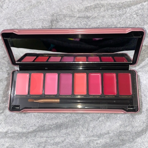 Profusion cosmetics lip high pigmented matte lipstick rose makeup kit brand new - Picture 1 of 4